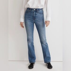 Madewell Skinny Flare Jeans in Fairson Wash size 23P